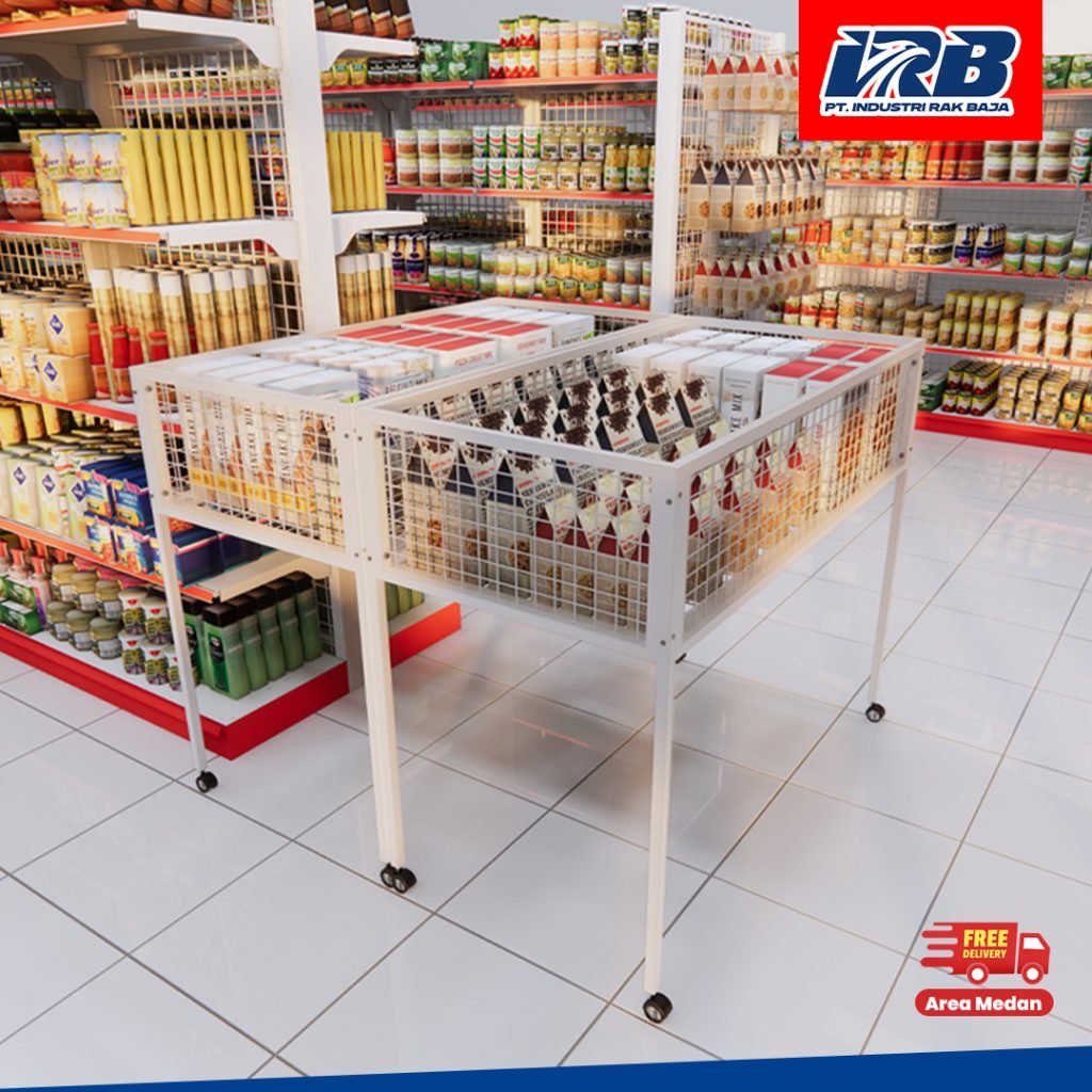 rak obral WM untuk penataan barang diskon